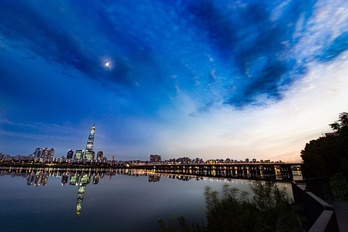 Lotte World Tower — Lotte World Tower In Jamsil