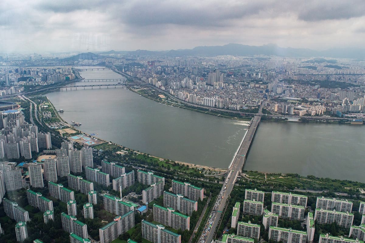 Lotte World Tower — Han River seen from Lotte World Tower