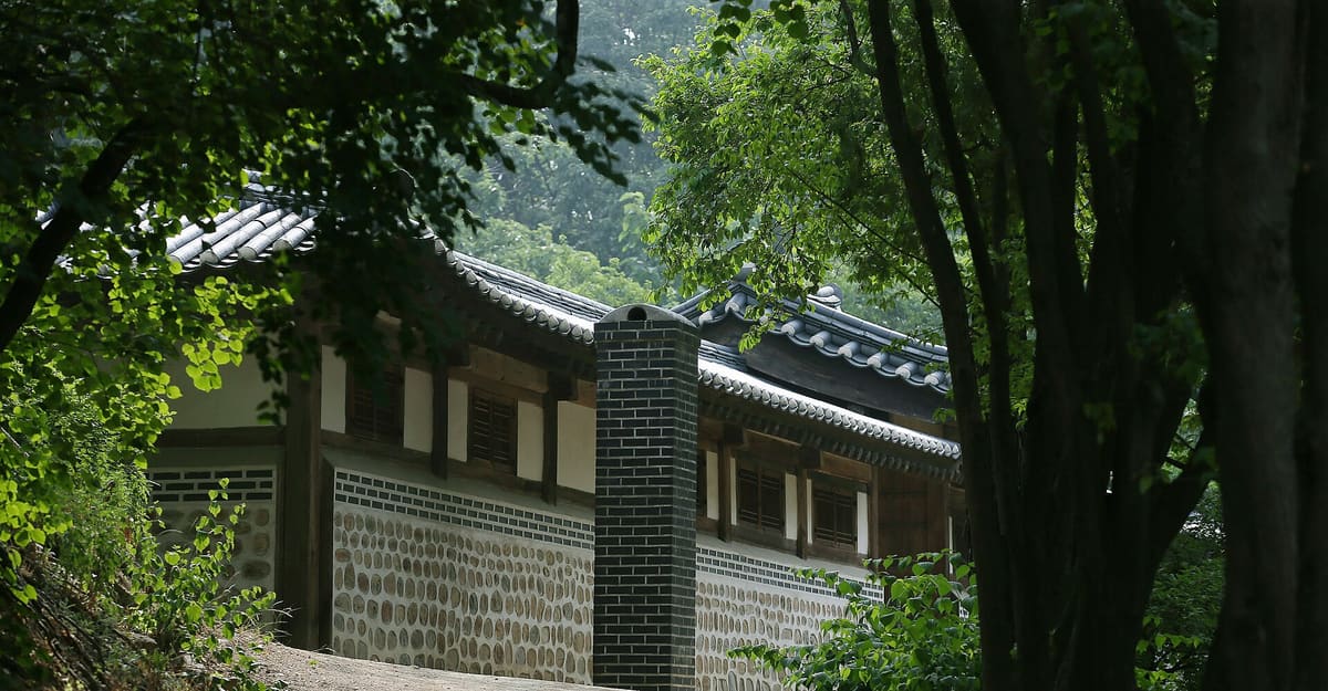 the Seolleung and Jeongneung royal tombs — Seolleung Jeongneung 01