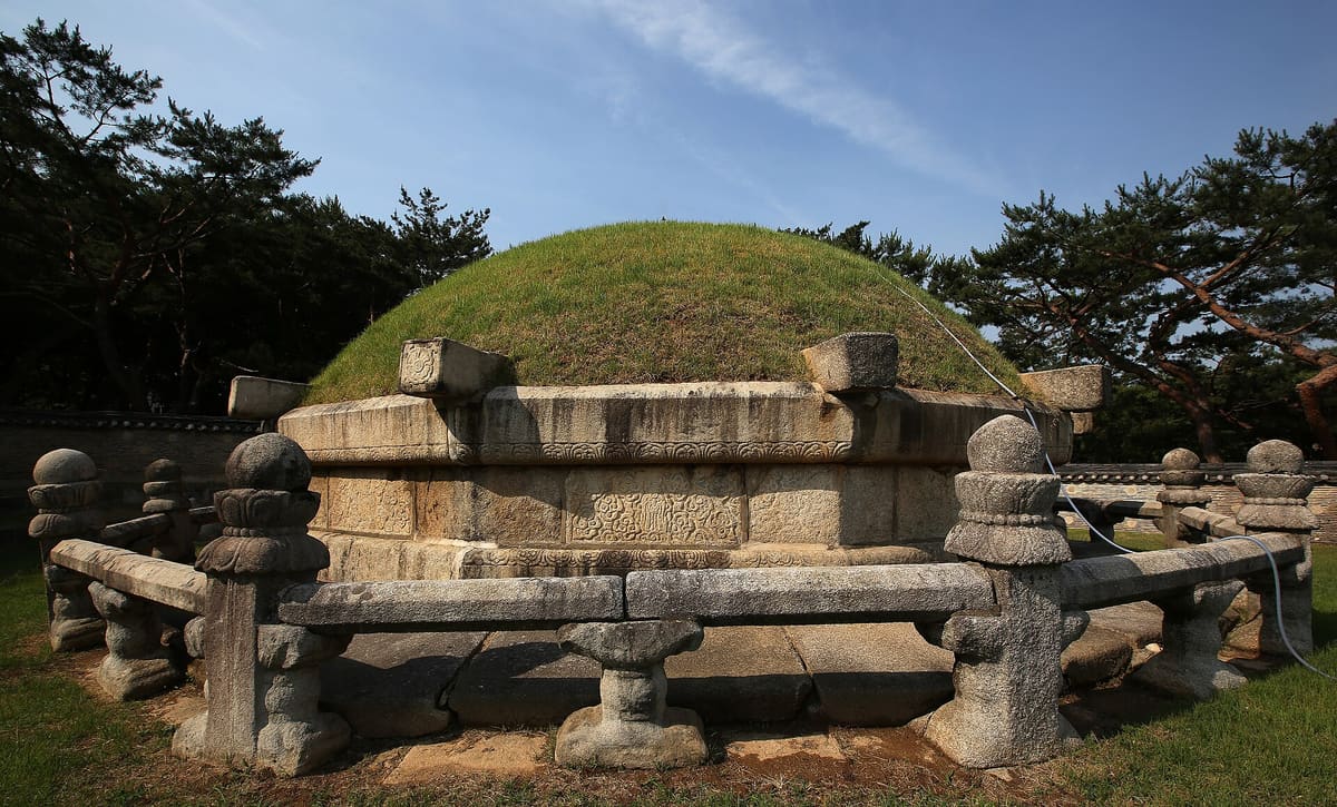 the Seolleung and Jeongneung royal tombs — Seolleung Jeongneung 09