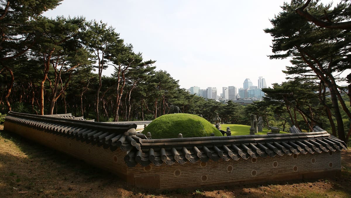 the Seolleung and Jeongneung royal tombs — Seolleung Jeongneung 18