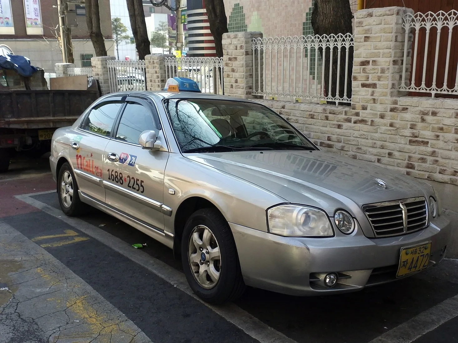 A licensed sedan taxi photographed in Seoul