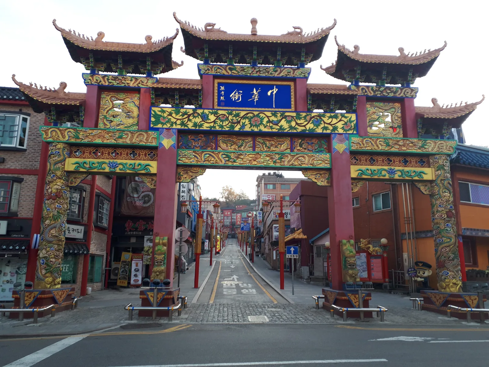 The ornate China Street main gate at the entrance to Incheon Chinatown